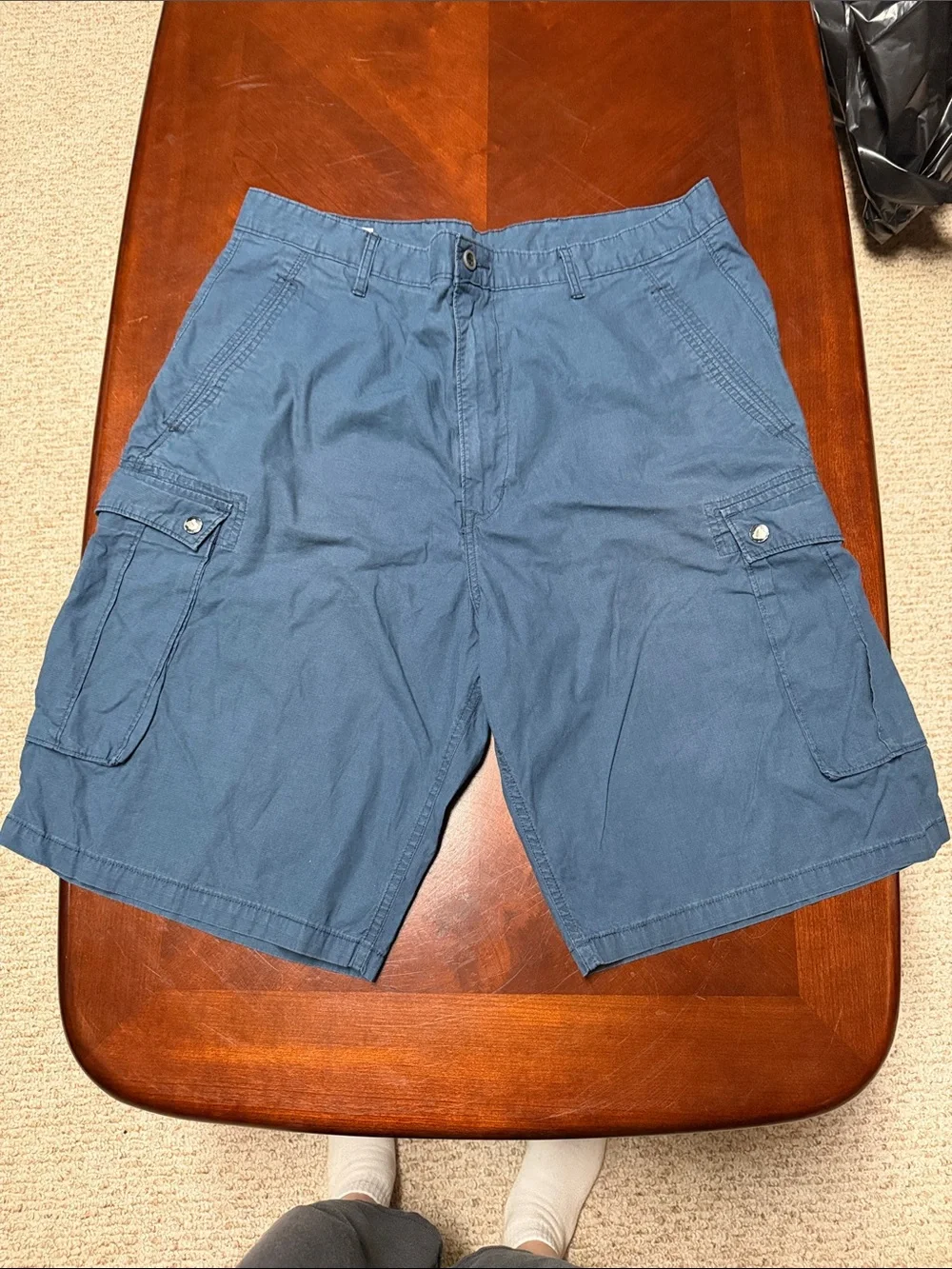 Men's Blue Cargo Shorts - Comfortable Everyday Style